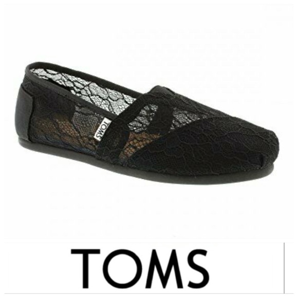 Toms Shoes - 💕SALE💕 Toms Black Crochet Lace Shoes